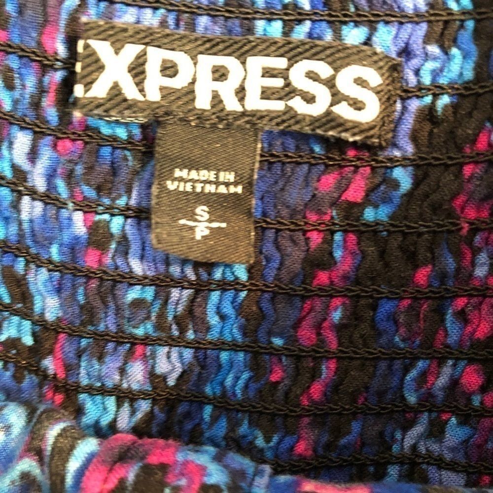 Express Size Small Pretty Summer Dress! - Picture 3 of 10